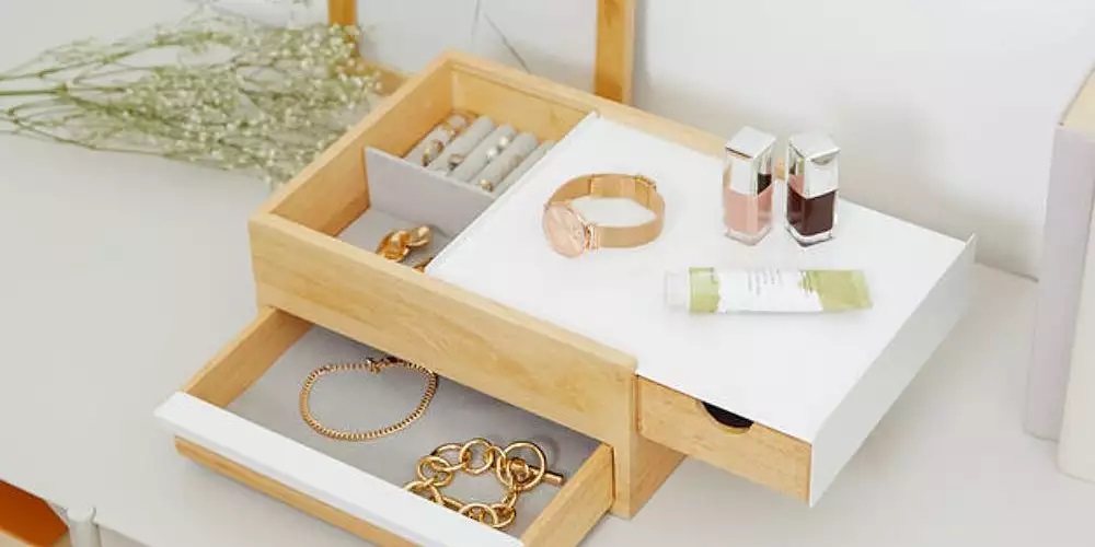 Creating the Perfect Customized Jewelry Packaging for Your Brand